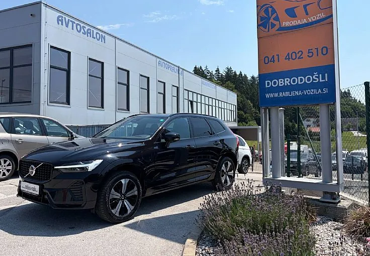 Zunanja slika - Volvo XC60 - T6 AWD Recharge Twin Engine Core PANORAMA 350KM - 3