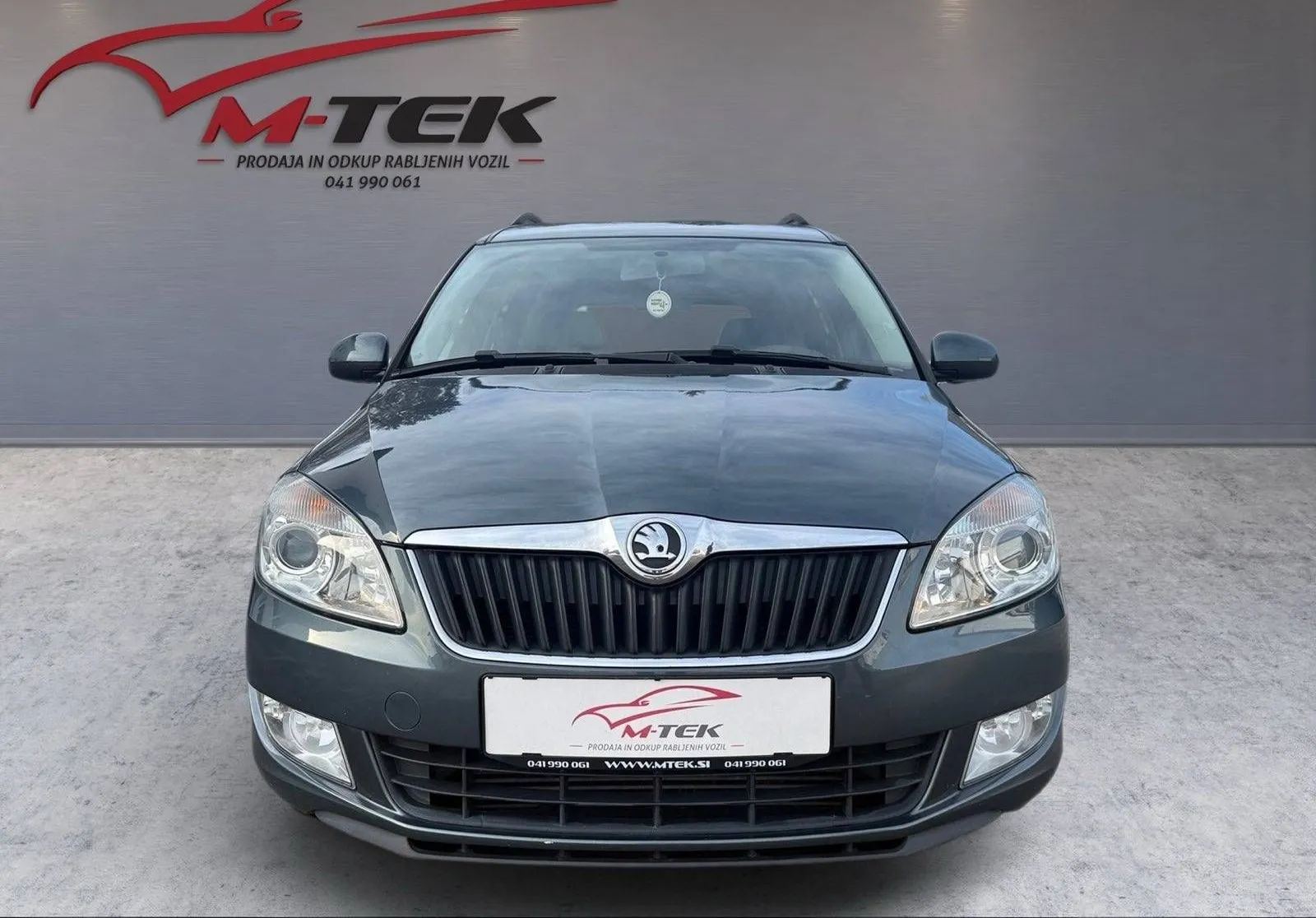 Zunanja slika - Škoda Roomster - 1.6 TDI CR Elegance 66  90 - 2