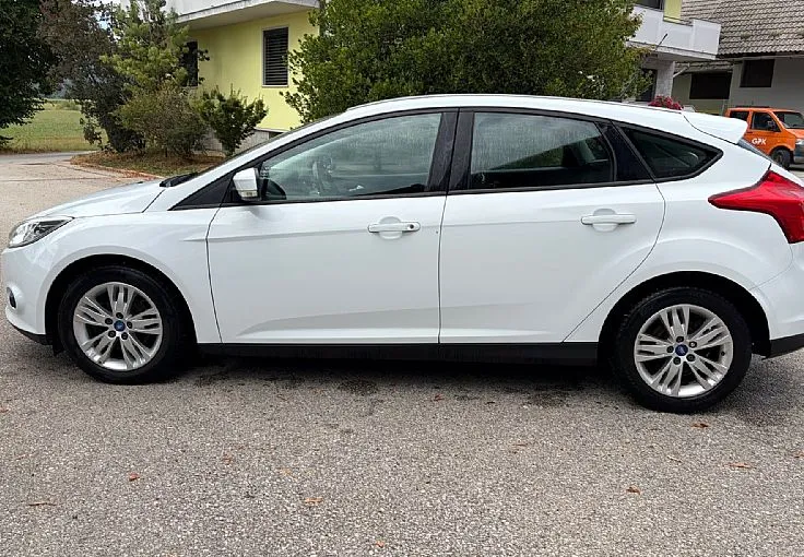 Zunanja slika - Ford Focus - 1.0 EcoBoost Trend - 8