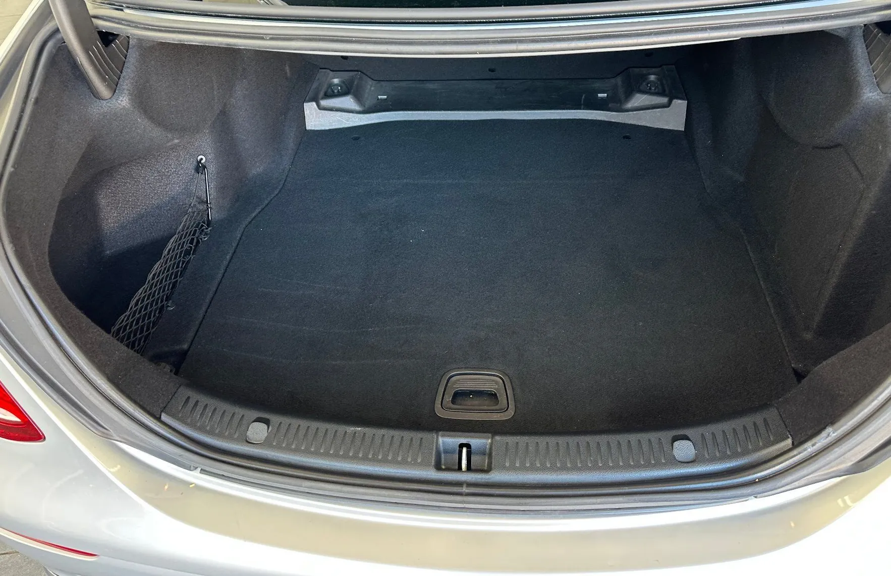 Zunanja slika - Mercedes-Benz E-Razred - E 220 d Avantgarde Avt.KAMERA.NAVI.USNJE.LED - 7