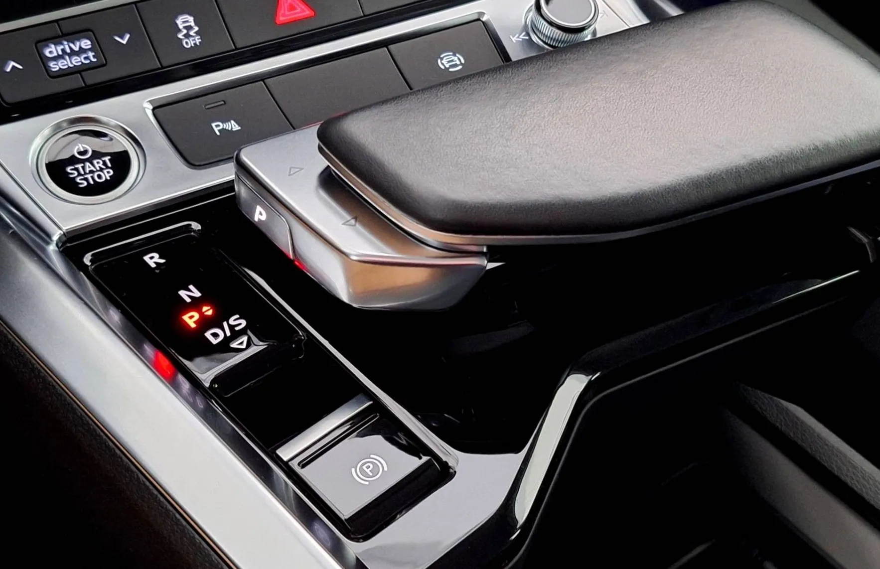 Zunanja slika - Audi e-tron - 50 quattro S line•VIRTUAL•MRTVI KOTI•ALU20•MATRIX• - 18