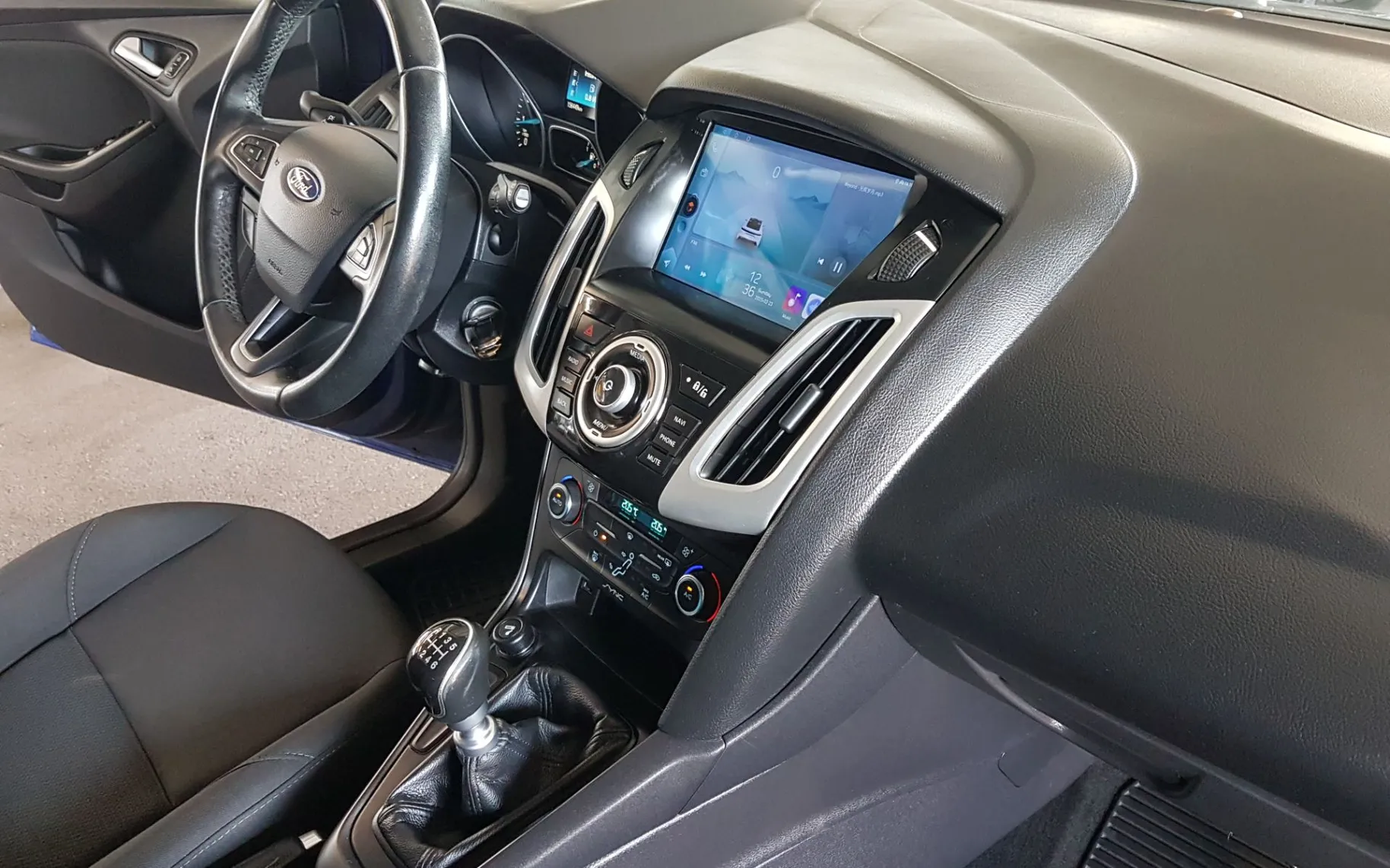 Zunanja slika - Ford Focus - 1.0 EcoBoost Style - 125KM opr. veliki servis - 10