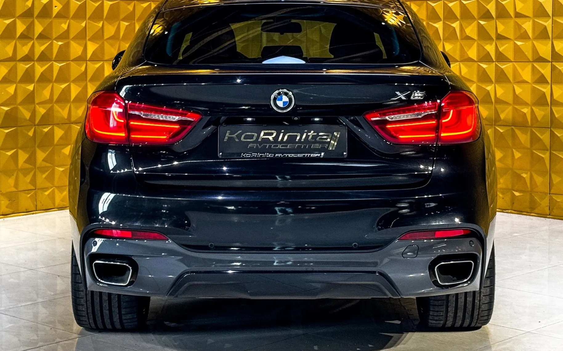 Notranja slika - BMW serija X6: - xDrive30d M Sport-LED-VIRTUAL-KAMERA-HEAD UP... - 10