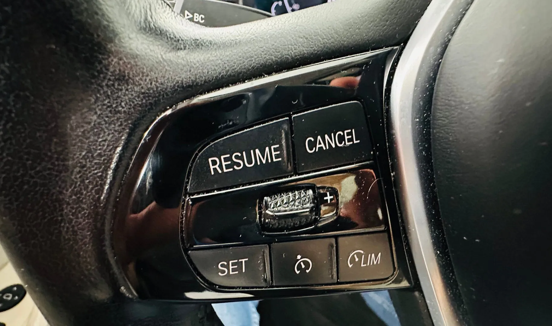 Zunanja slika - BMW Serija 5 - 530e xDrive Touring Avt.KAMERA.LED.USNJE.NAVI.TOP - 12