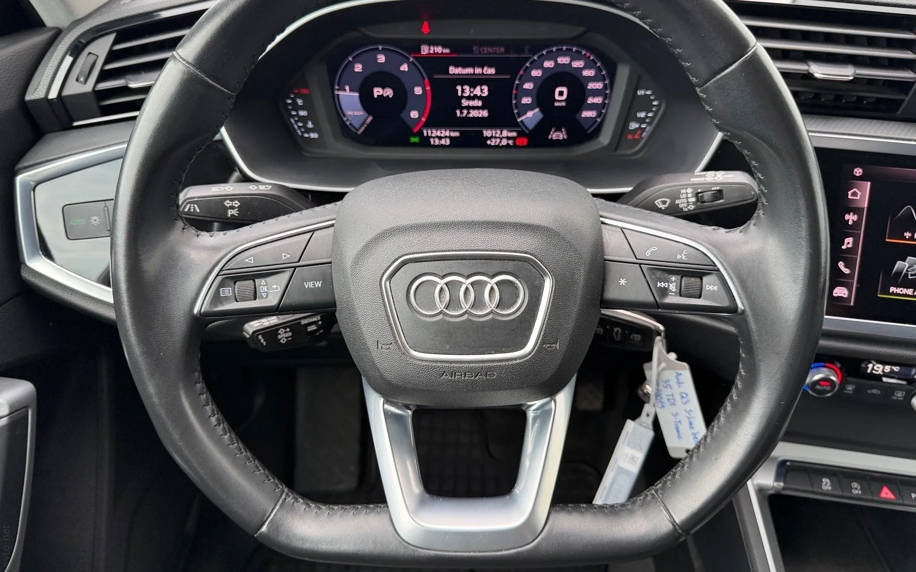 Notranja slika - Audi Q3 - 35 TDI S line S tronic-SLO-ACC-Mrtvi kot-Ambient.. - 8