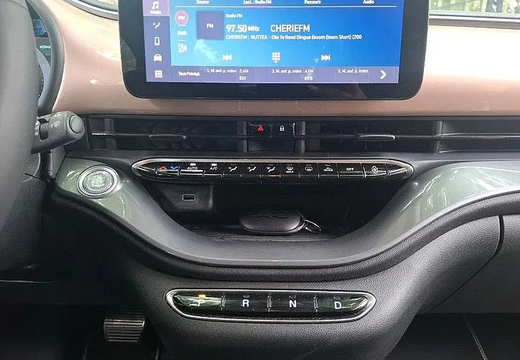 Zunanja slika - Fiat 500 - E 23.8 kWh PACK CONFORT - ODLIČEN - 6