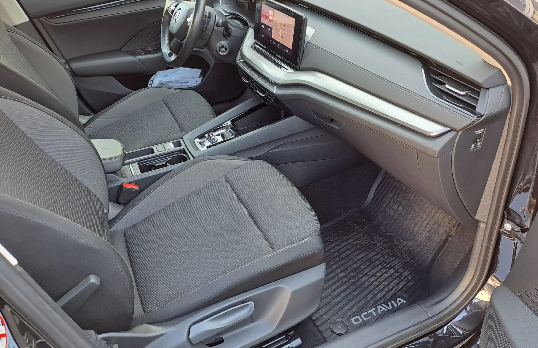 Zunanja slika - Škoda Octavia - Combi 2.0 TDI Ambition DSG - 6