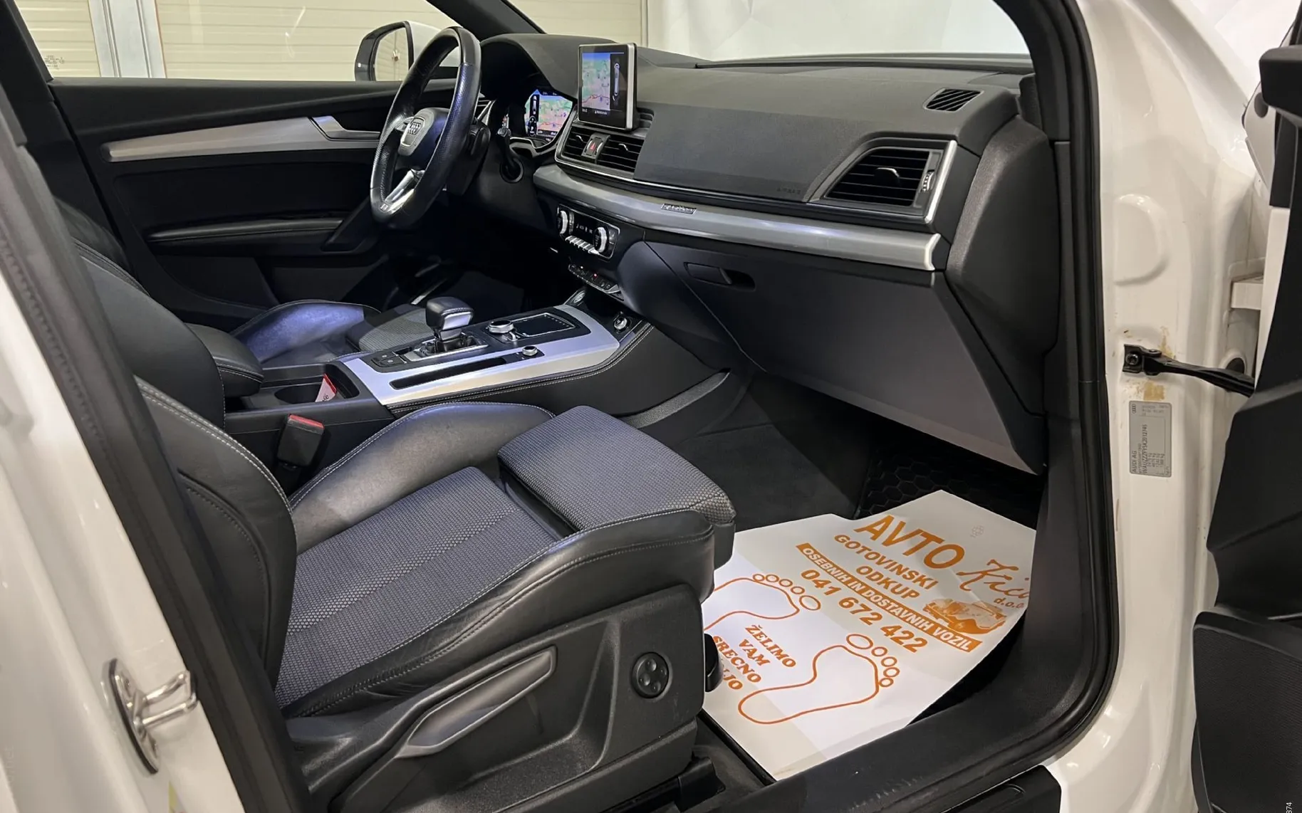 Notranja slika - Audi Q5 - 40 TDI-QUATTRO-S-LINE-VIRTUAL-S-TRONIC-HEAD UP-N.. - 12