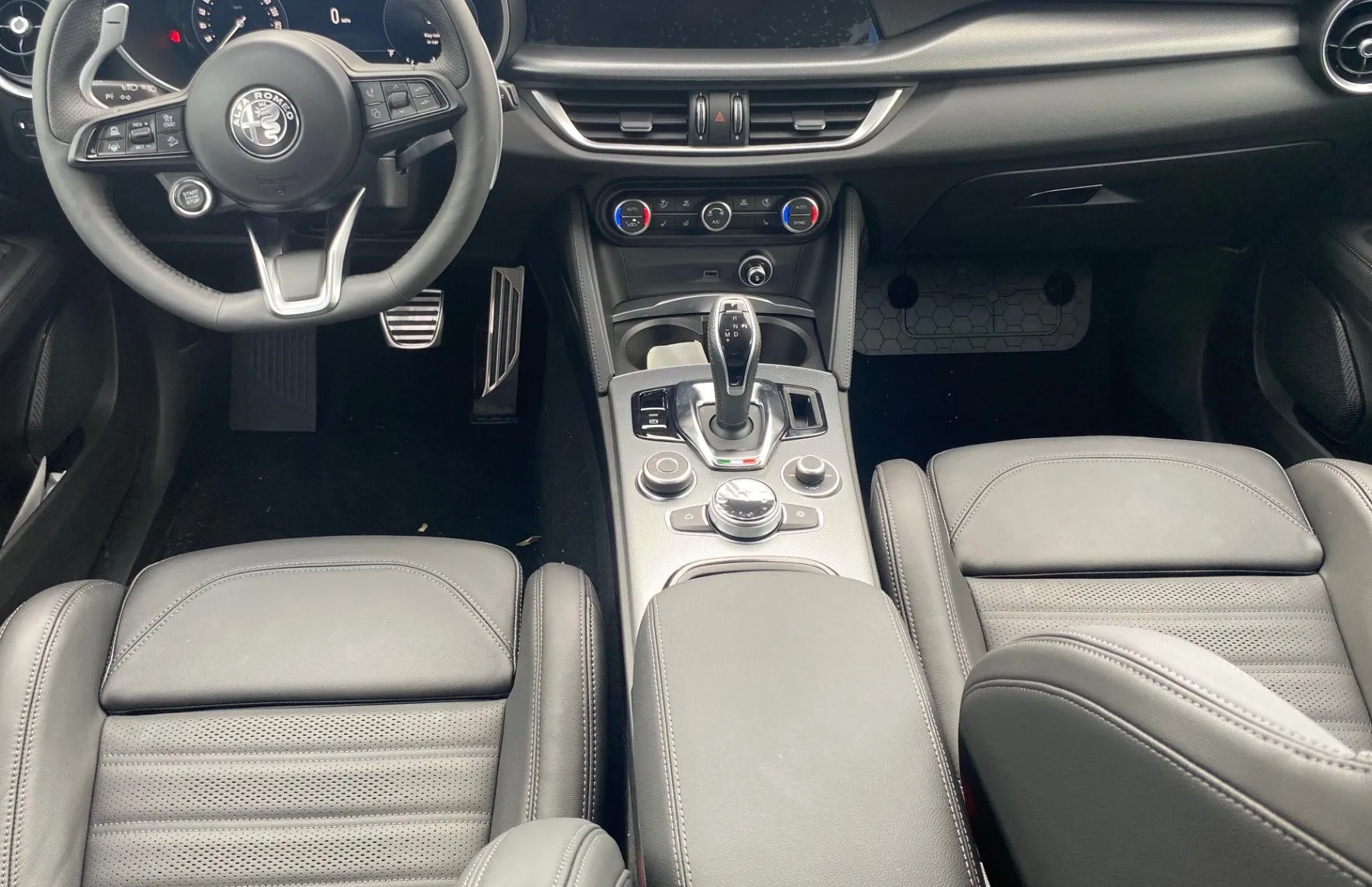 Zunanja slika - Alfa Romeo Stelvio - Q4 2.2 Multijet 210 Veloce Avt. - 8