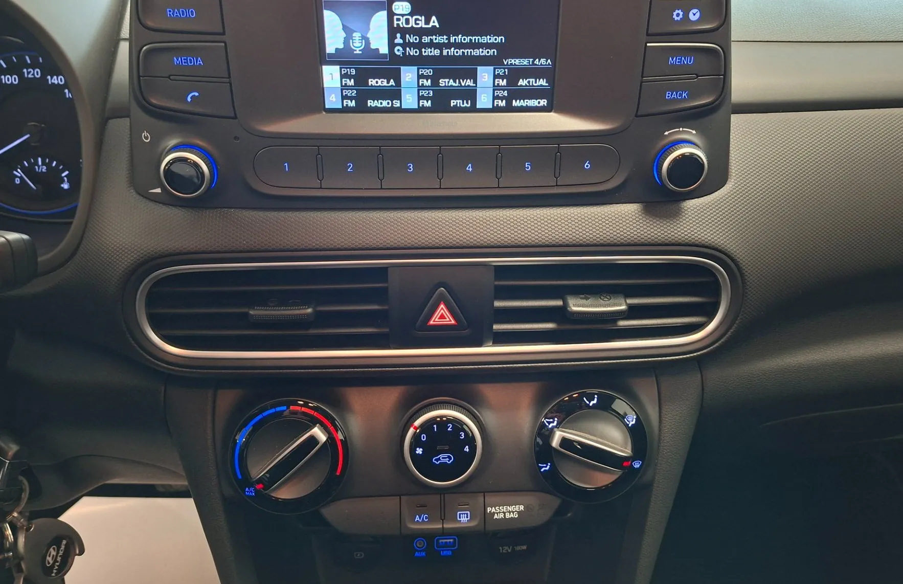 Zunanja slika - Hyundai Kona - 1.0 T-GDI 120 Trend-1.LASTNIK-SLO-ODLIČEN- - 10