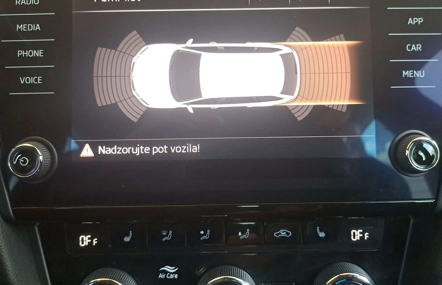 Zunanja slika - Škoda Octavia - Combi 4x4 2.0 TDI RS DSG - 13