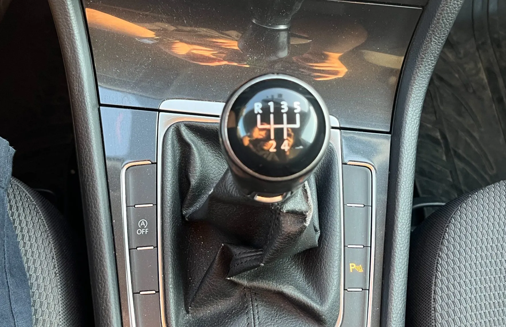 Zunanja slika - Volkswagen Golf - Variant 1.6 TDI BMT Rabbit - 18