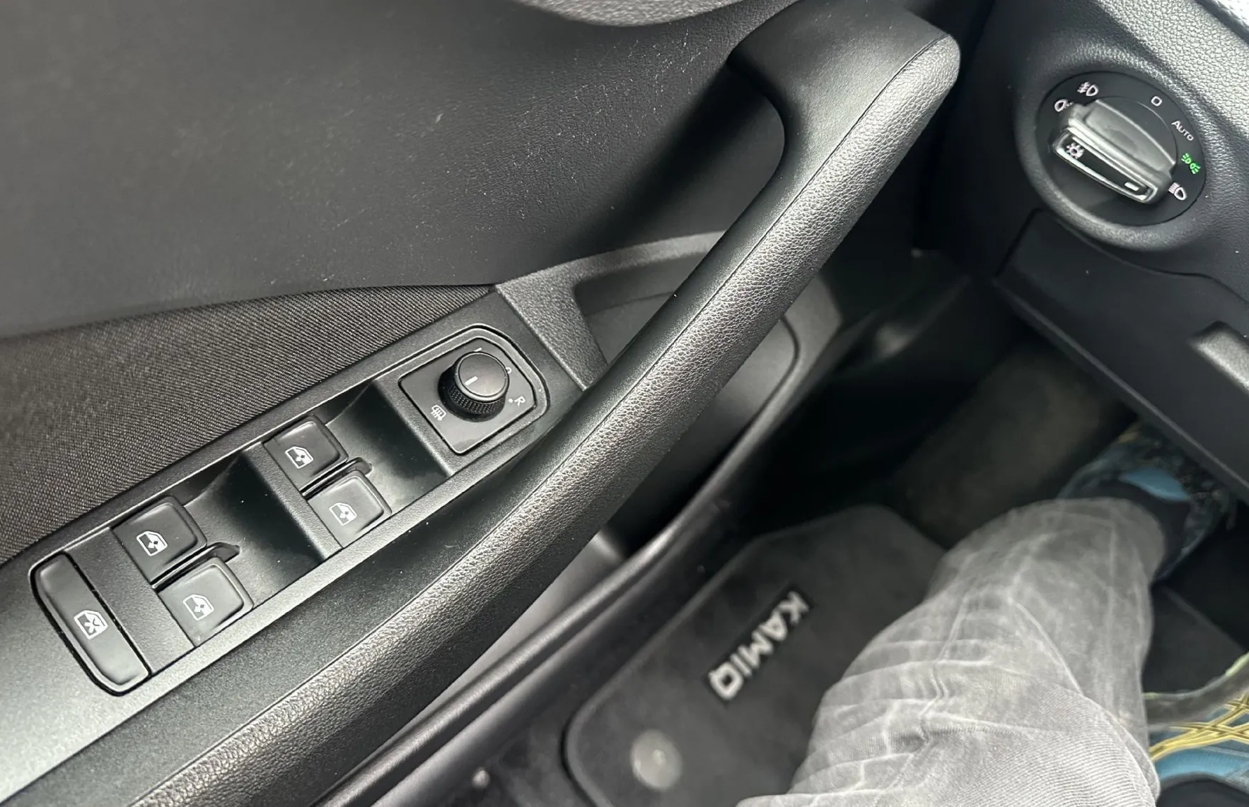 Zunanja slika - Škoda Kamiq - 1.0 TSI  81 kW.LED.GRET.SEDEŽEV.SAMO 82.000 KM - 12