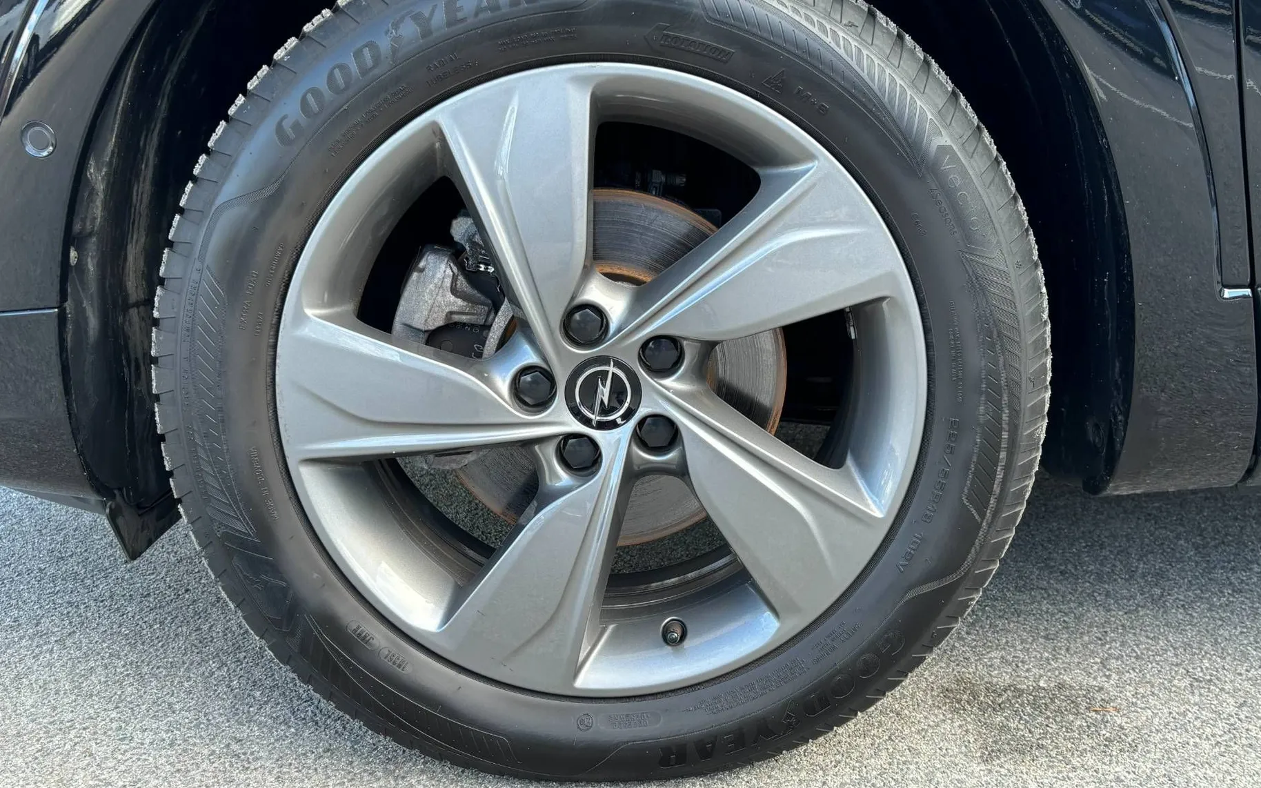 Zunanja slika - Opel Grandland - 1.2 TURBO GS LINE LED-KAMERA-NAVI - 20