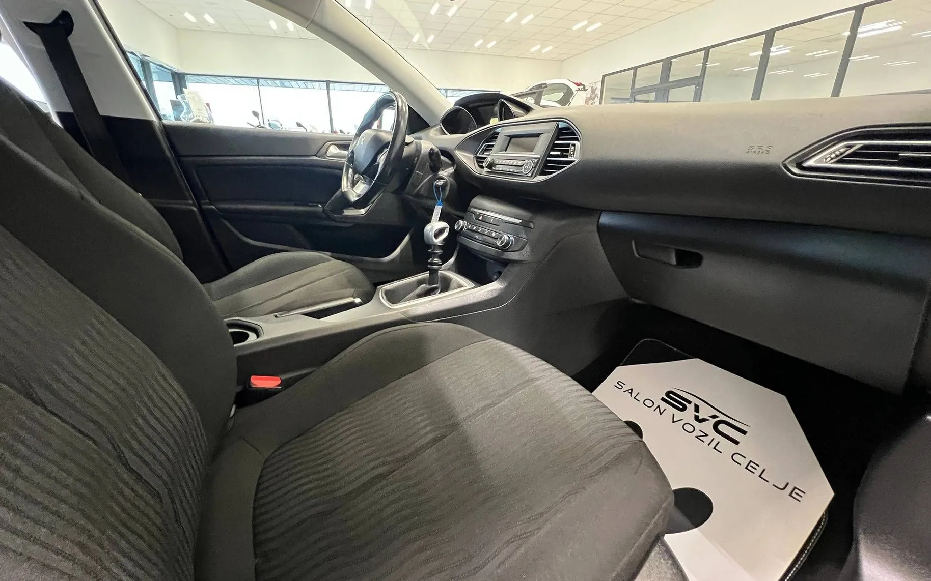 Zunanja slika - Peugeot 308 - 1.5 HDI-TEMP-LED-1.LAST-KREDIT-BREZ-POLOGA... - 11