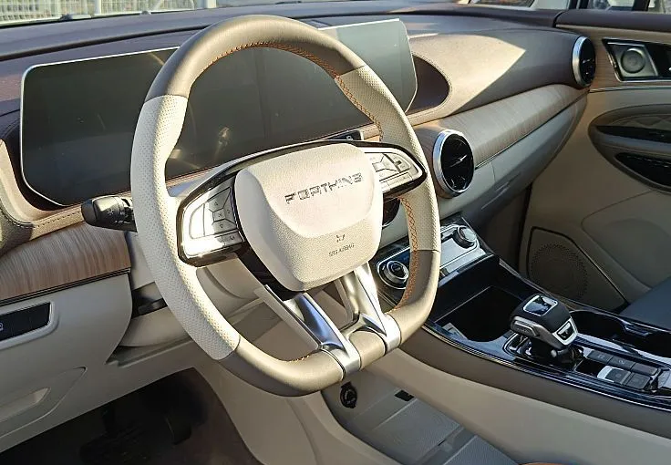 Zunanja slika - Forthing Forthing U Tour - U-Tour 7 SEDEŽEV NOVI MODEL 2025 ADAS - 7