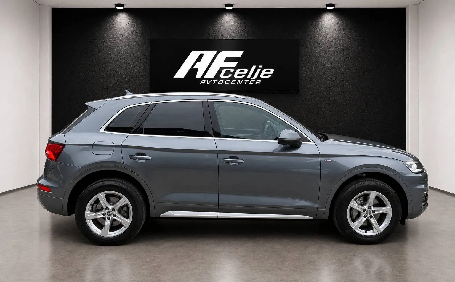 Zunanja slika - Audi Q5 - 2.0TDI-AUT-Q-4X4–S LINE-177.000km-LIZING ZA TUJCE- - 4