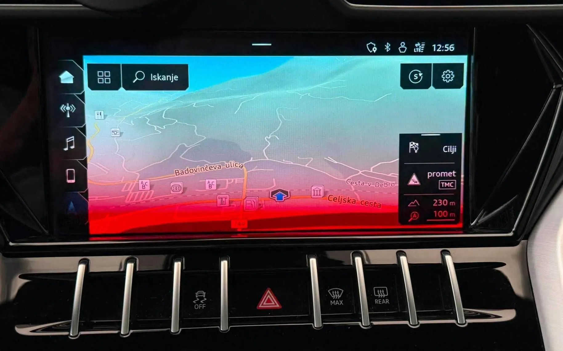 Notranja slika - Lamborghini Urus - CITURA•23 COL•SOFT•ZRAČNO•3D BANG•PANO•VIRTUAL•F1• - 12