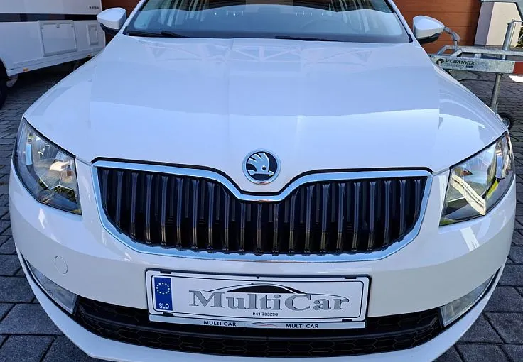 Zunanja slika - Škoda Octavia - Combi 1.6 TDI GreenLine - 7
