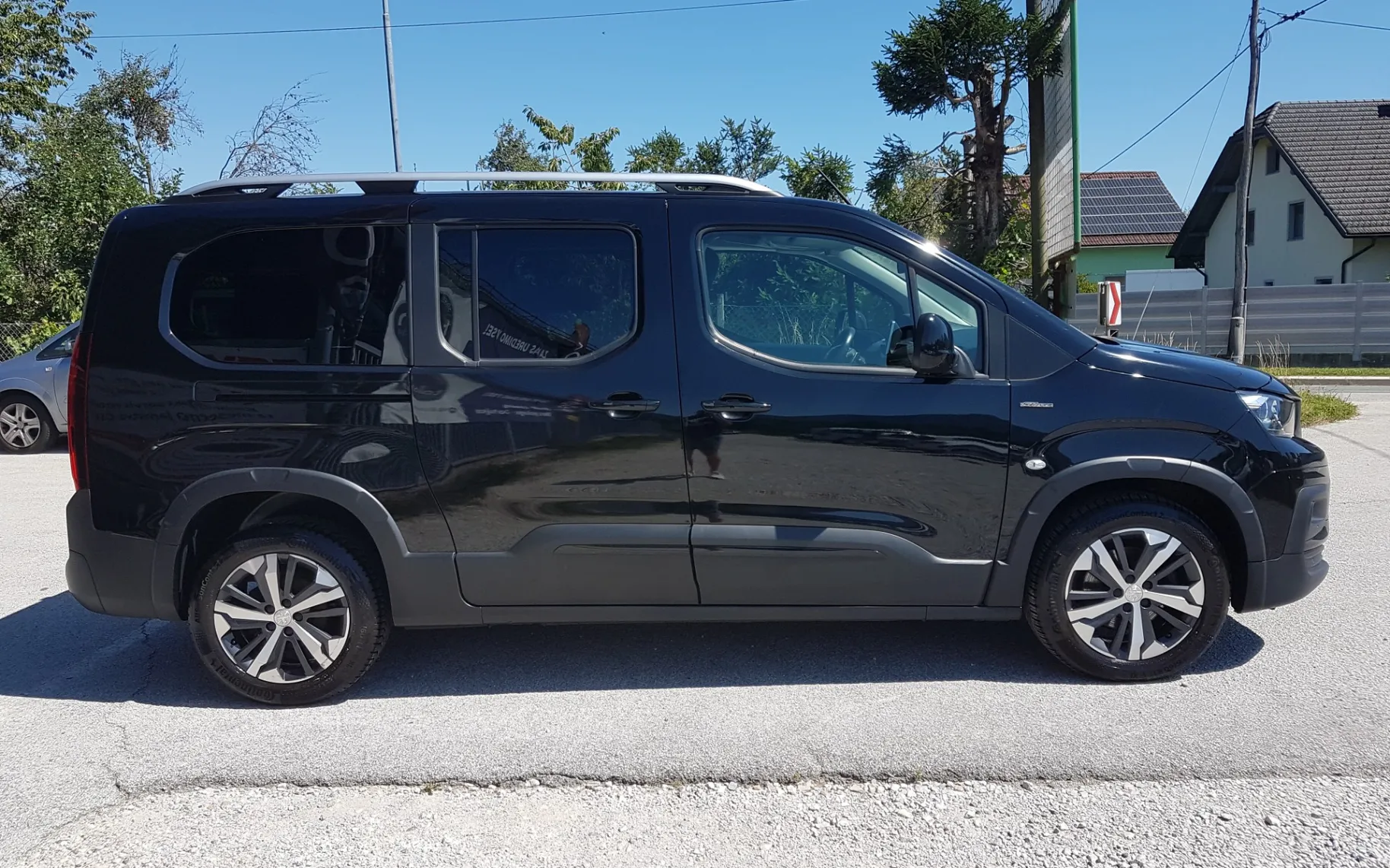 Zunanja slika - Peugeot Rifter - 1.5 HDI AUT. GT LINE L2 - PODALJŠAN - 1. LASTNIK - 5