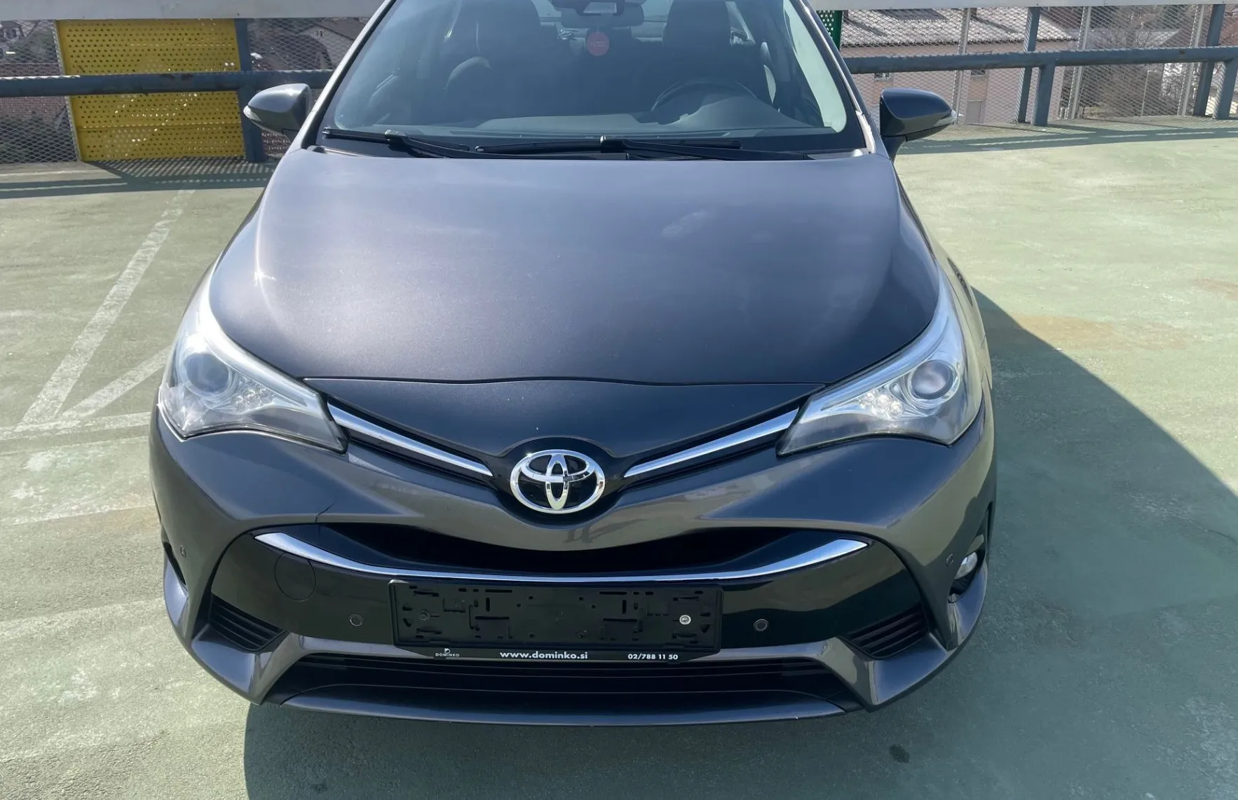 Zunanja slika - Toyota Avensis - 2.0 D-4D Luna - 3