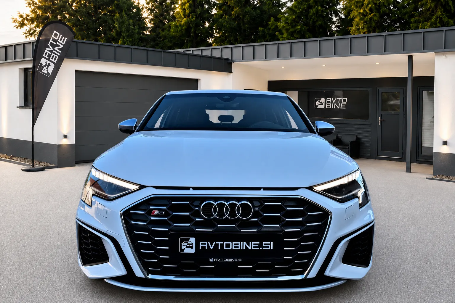 Zunanja slika - Audi S3 - LIMUZINA•QUATTRO•TFSI•S TRONIC•MATIX•VIRTUAL•LED - 2