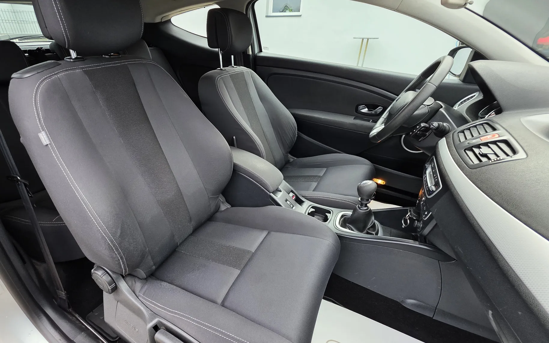 Zunanja slika - Renault Megane - Mégane Mégane Coupé 1,9 dCi Dynamique SLO - 14