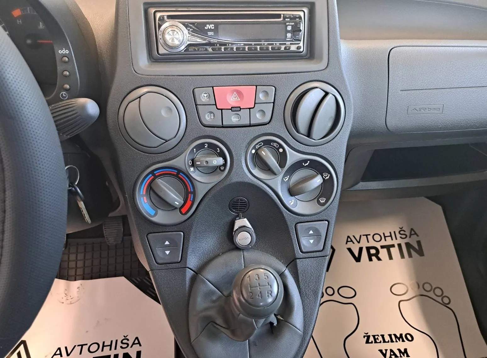 Zunanja slika - Fiat Panda - 1.1 - 11