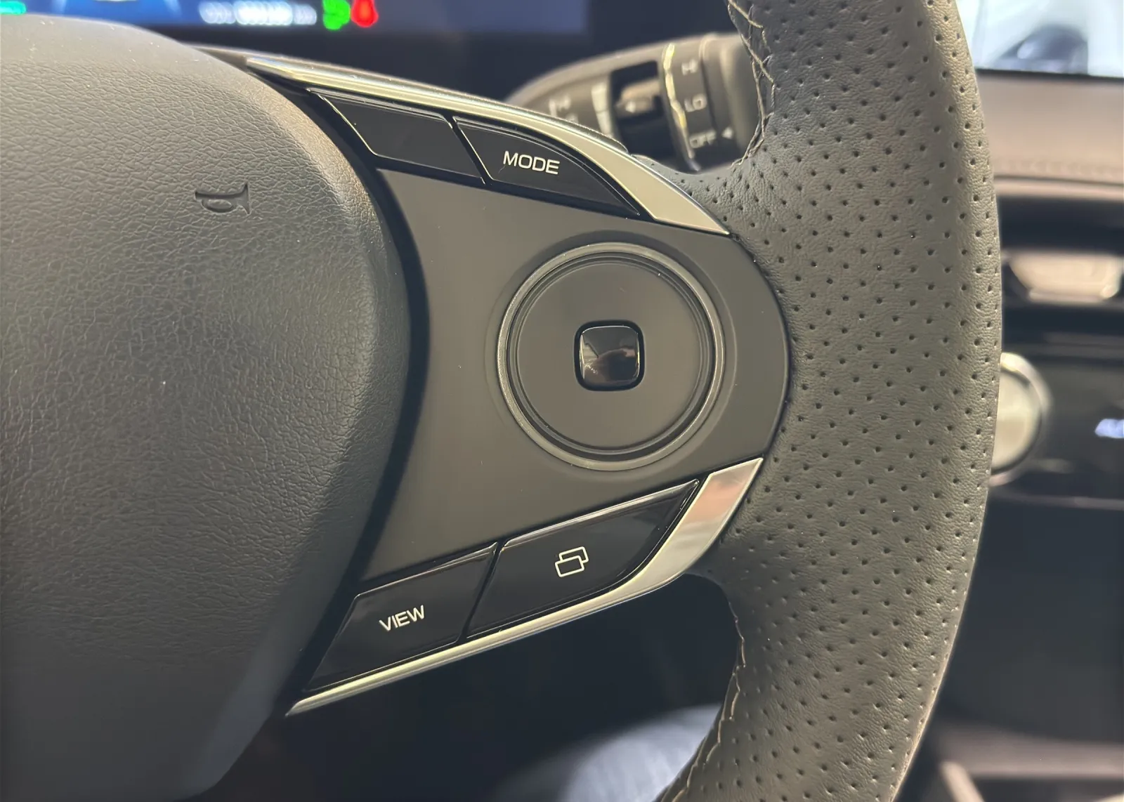 Zunanja slika - Dongfeng Huge - 1.5T EXECUTIVE + 360 + KAMERA + RADAR + BLIS +ADAS - 16