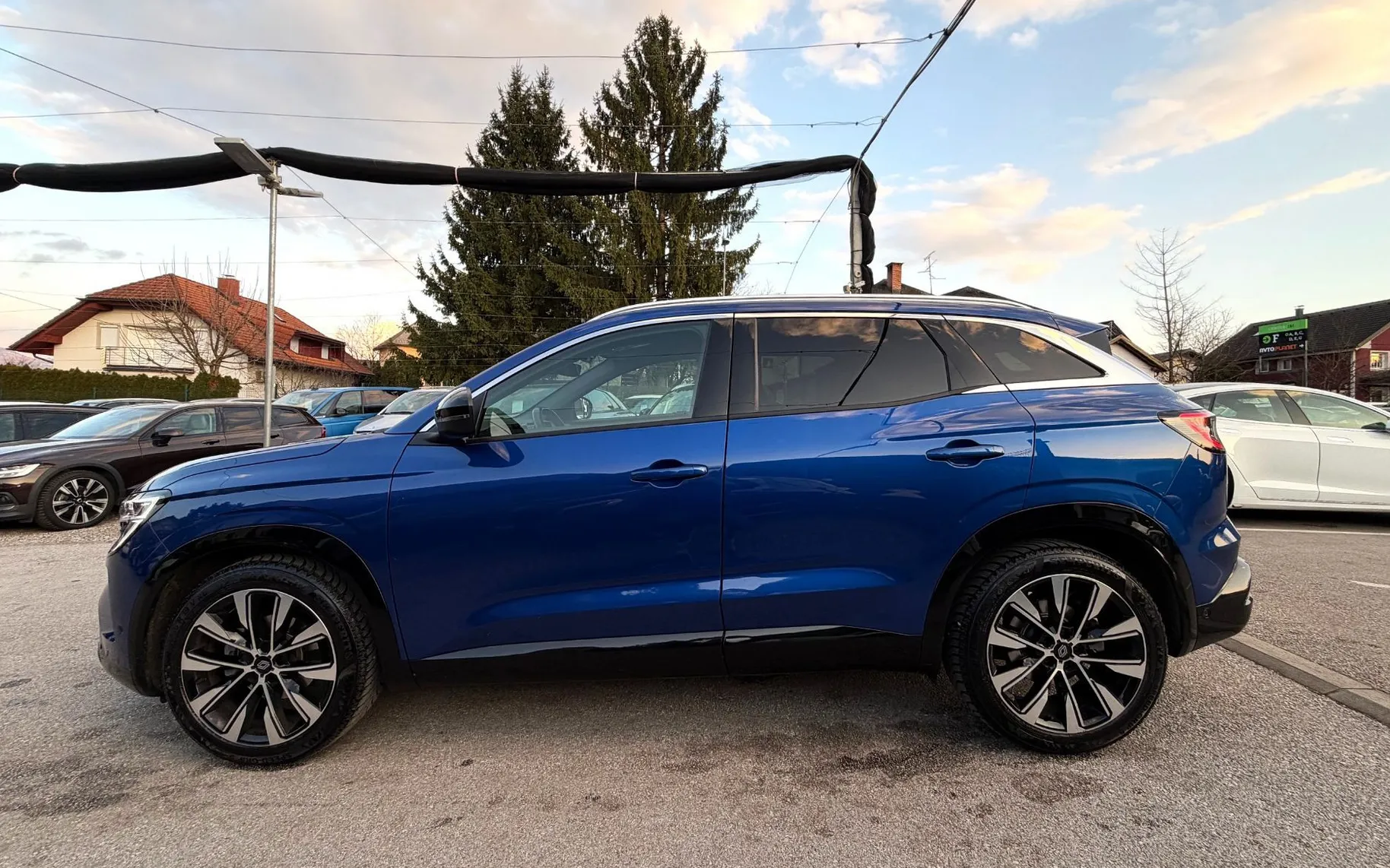 Zunanja slika - Renault Austral - 1.3 MHEV TECHNO AUT. 1.LASTNIK SLO.VOZILO FULL LED - 2