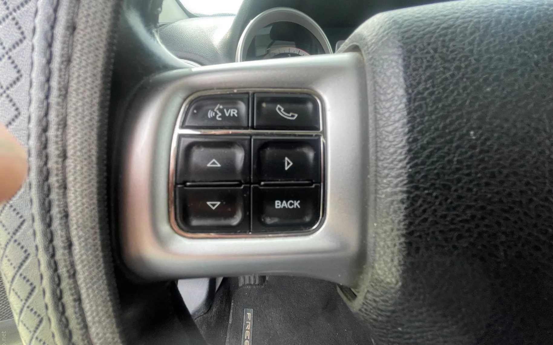 Zunanja slika - Fiat Freemont - 2.0 Multijet 163 4x4 NAVI. 2X PDC. KAMERA - 11