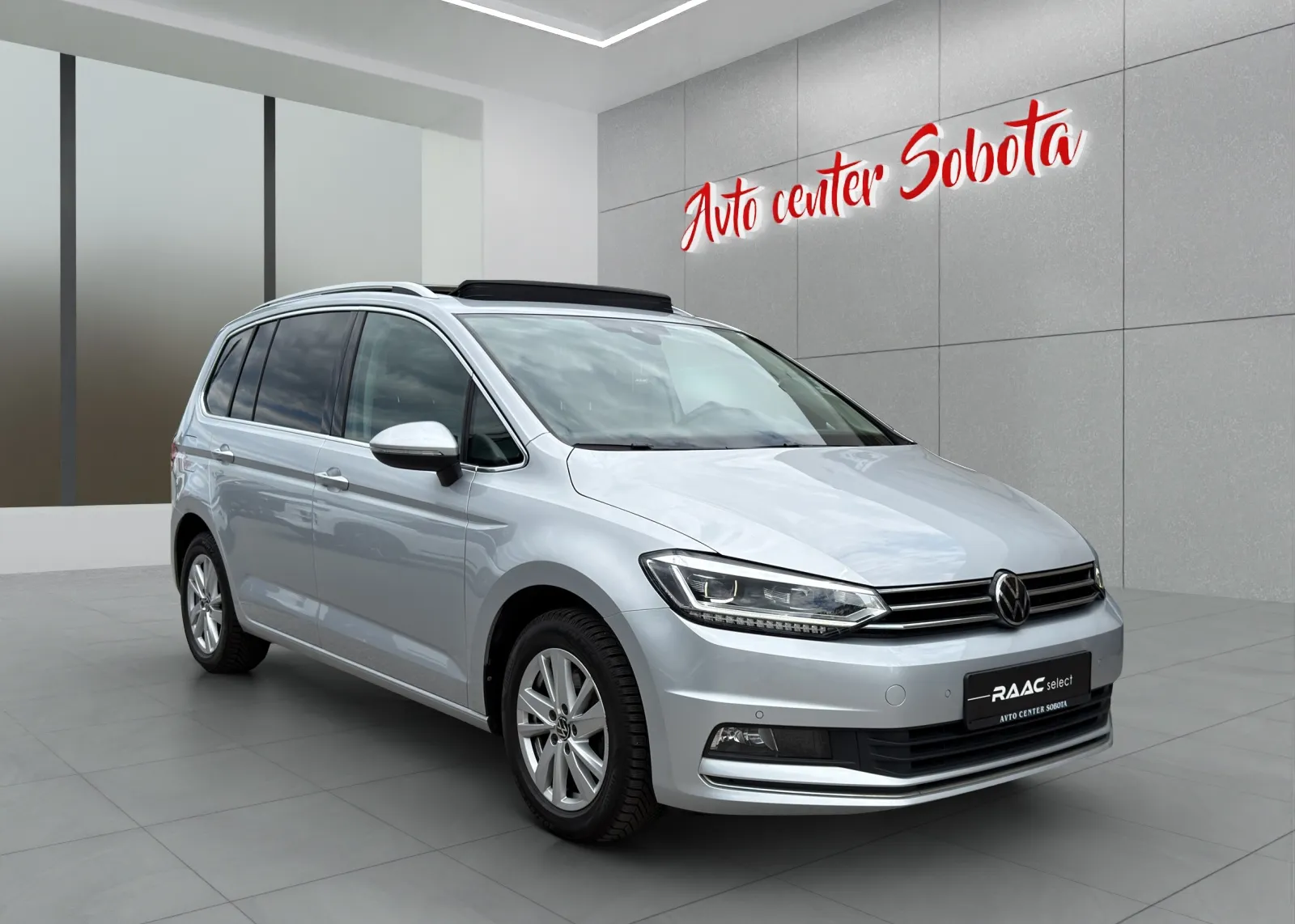 Zunanja slika - Volkswagen Touran - 2,0 TDI BMT Family DSG - 1