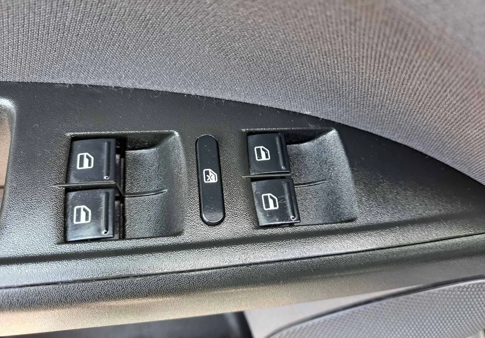 Notranja slika - Seat Altea XL - 1.6 TDI-M 2013-GARANCIJA-ODLIČNA-KOT NOVA... - 12