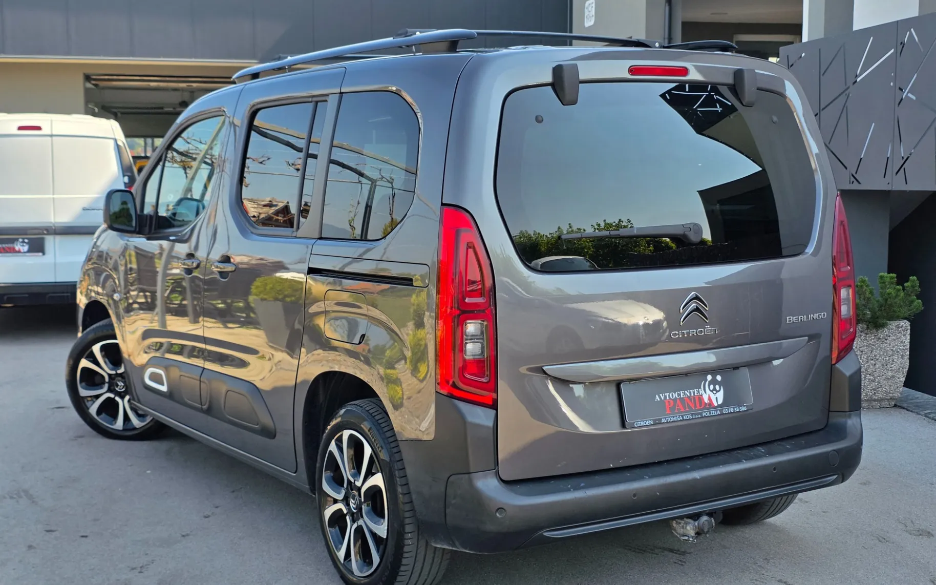 Zunanja slika - Citroën Berlingo - 1,5 BlueHDi 100 Live M - 3