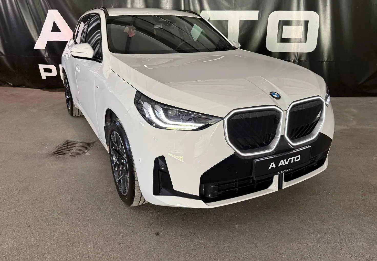 Zunanja slika - BMW X3 - serija : xDrive20d Avt. MSPORT-KAM360-VK-HUD-F.ASSIS.-LED.. - 2