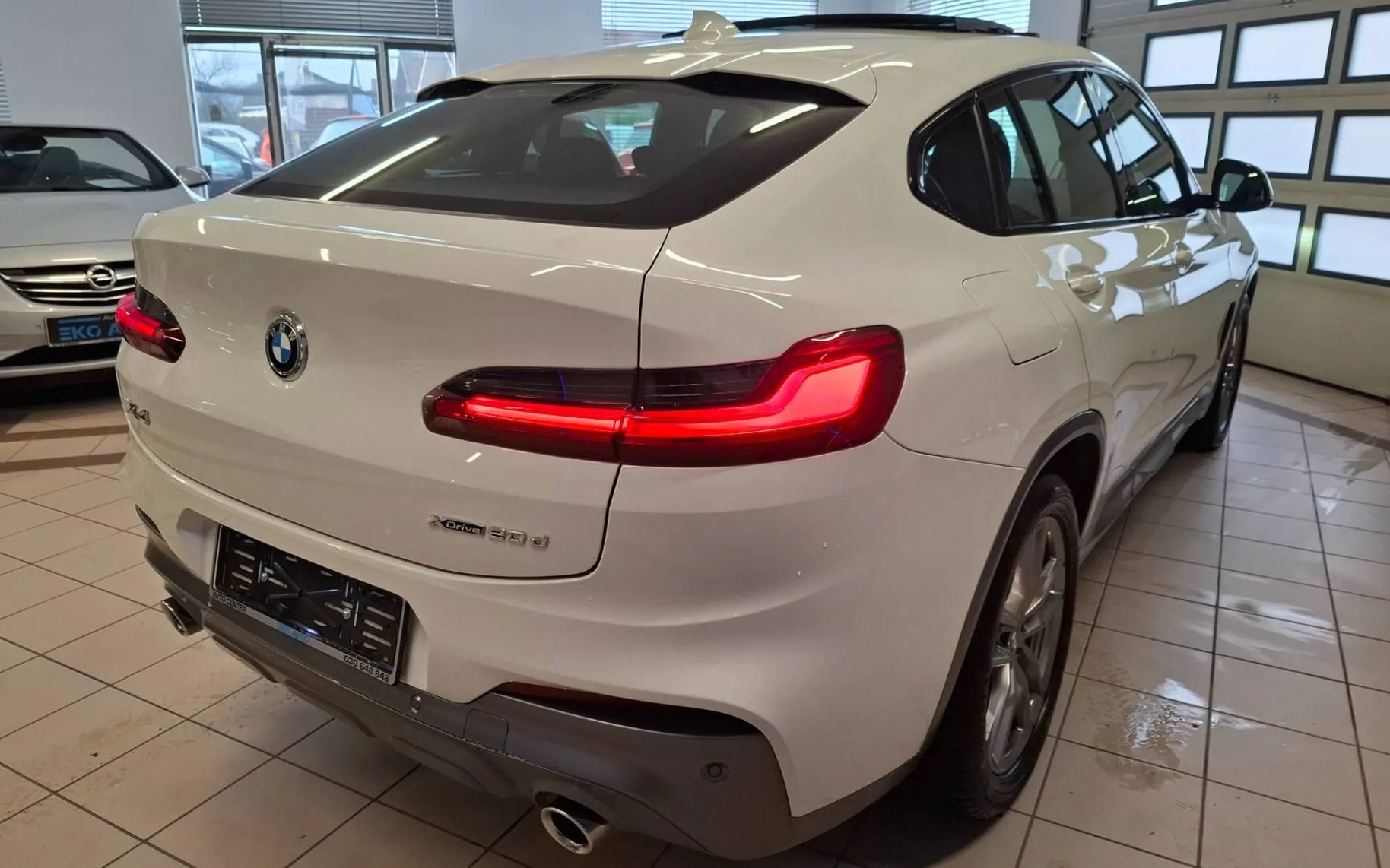 Zunanja slika - BMW serija X4: - xDrive20d M SPORT-PANORAMA-LED-VELIKA NAVI-PDC... - 5
