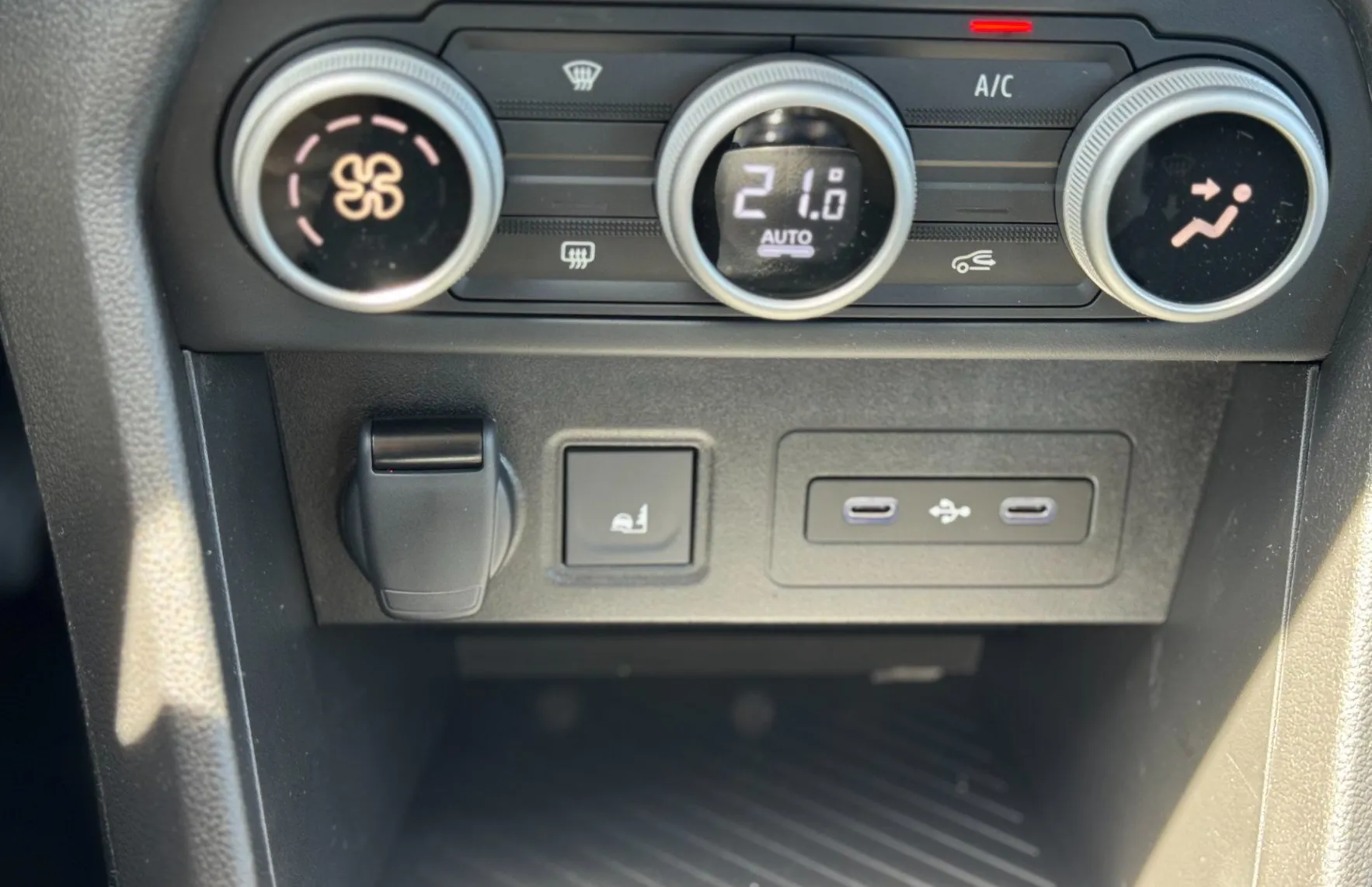 Zunanja slika - Dacia Sandero - Stepway 1.0 TCe 110 Extreme - 15