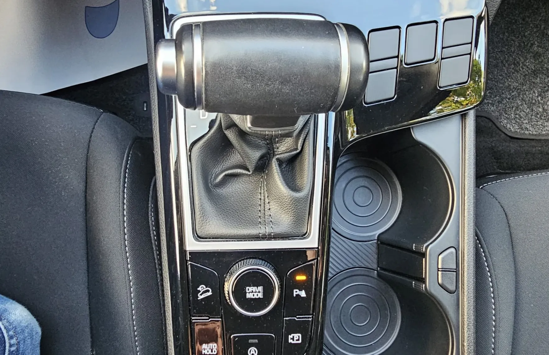 Zunanja slika - KIA Sportage - 1.6CRDi StyleDCT|fuLED|AC|kamera|NAVI|ASSIS|71tKM - 15