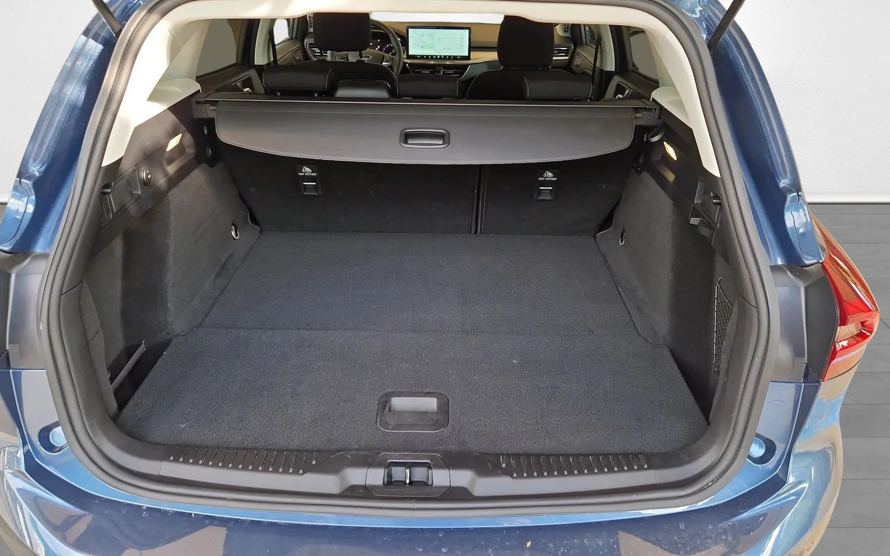Zunanja slika - Ford Focus - 1.5 EcoBlue Titanium AVT8-SLO-1.L-LED-NAVI-TEMPOMA - 12