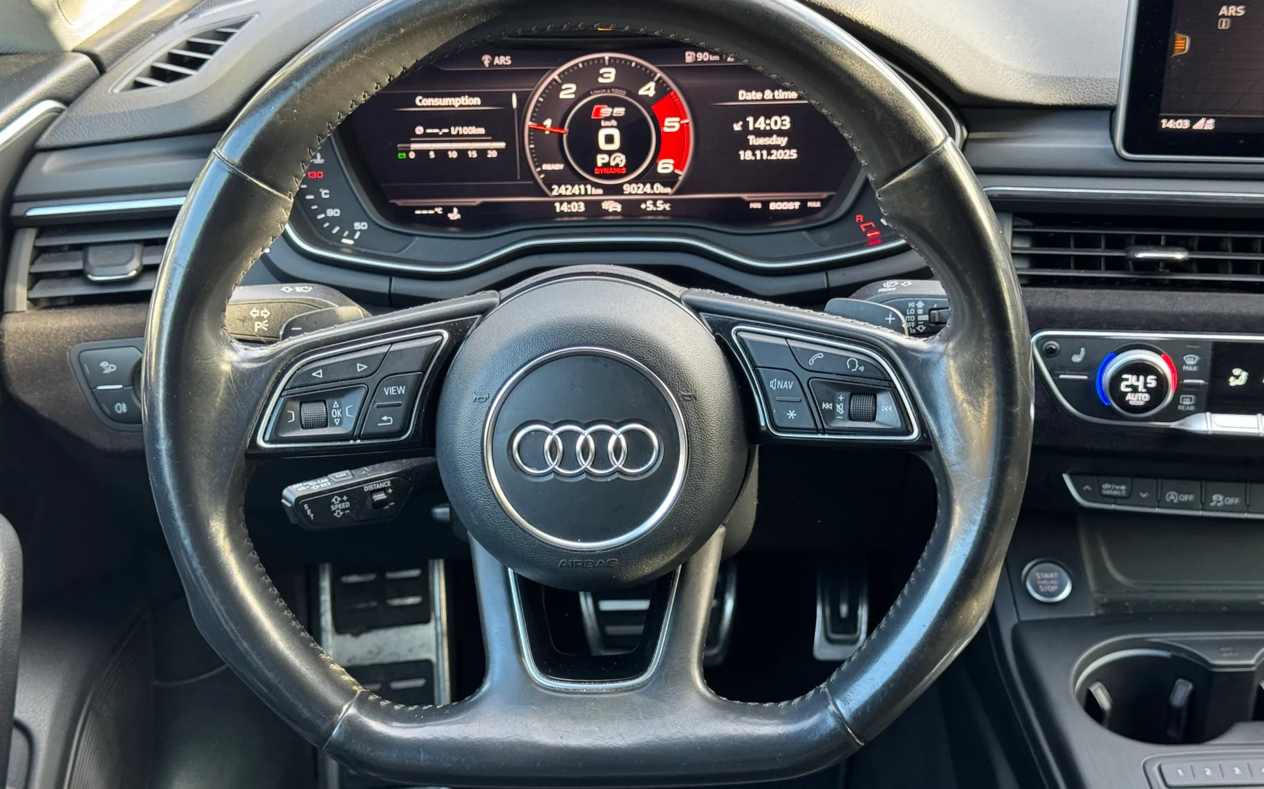 Notranja slika - Audi A5 - Coupé quattro 3,0 TDI S-tronic - 6
