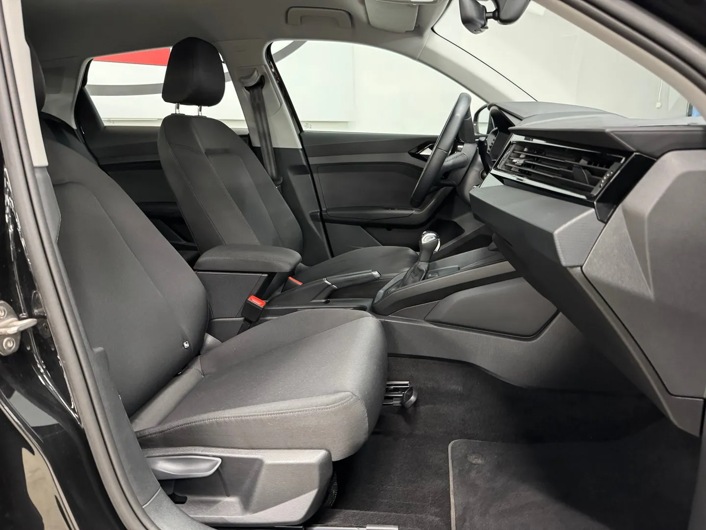 Zunanja slika - Audi A1 - Sportback 1.0 TFSI - 10