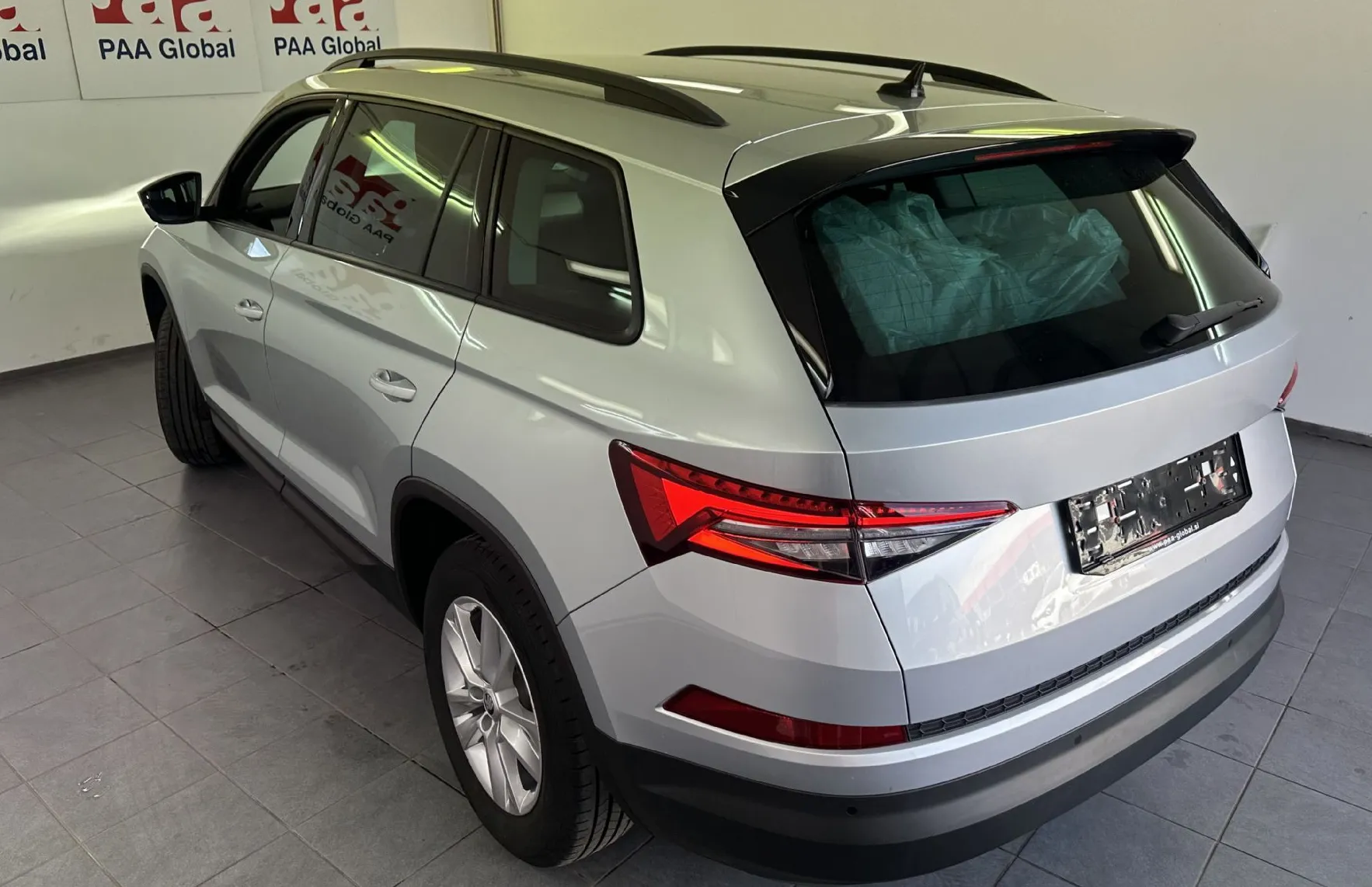 Zunanja slika - Škoda Kodiaq - 2.0 TDI 110kW DSG.NEMŠKI+4ALU.KAMERA.ACC.GRE.SEDEŽ - 19