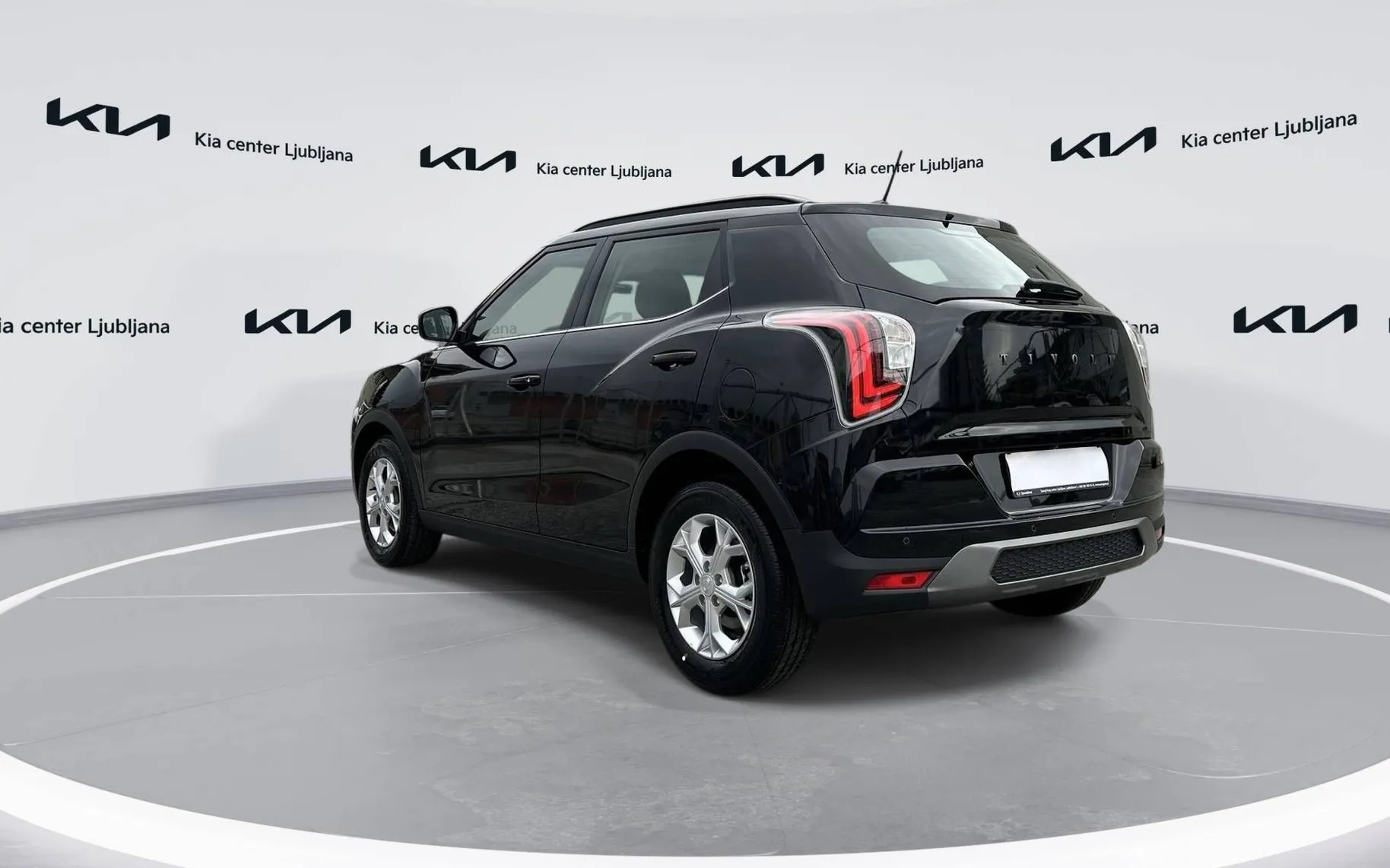 Zunanja slika - SsangYong Tivoli - 1.5 T-GDi Fresh 2WD M T... - 7