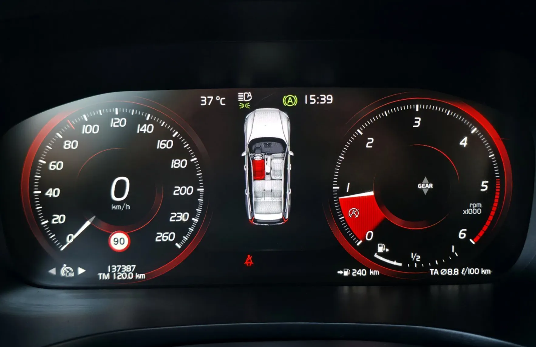 Zunanja slika - Volvo V60 - D3 Momentum FULLED•TEMP•LANE•NAV•KAMERA•2X-PDC•17C - 12
