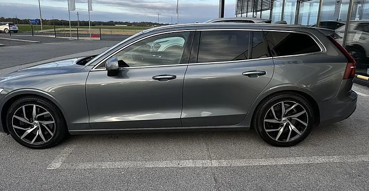 Zunanja slika - Volvo V60 - T5 2.0 Momentum FWD - ZELO DOBRO OHRANJEN - 6