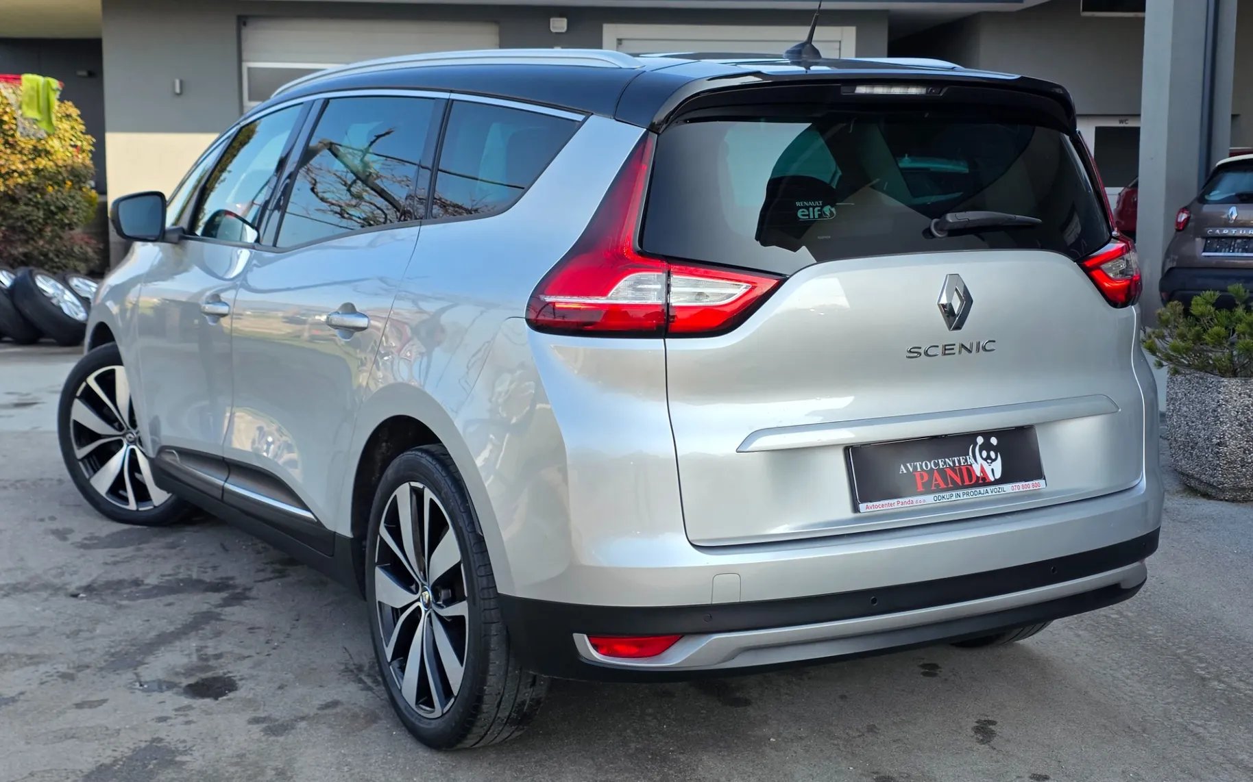 Zunanja slika - Renault Scénic - Grand  Blue dCi 120 Limited - 3