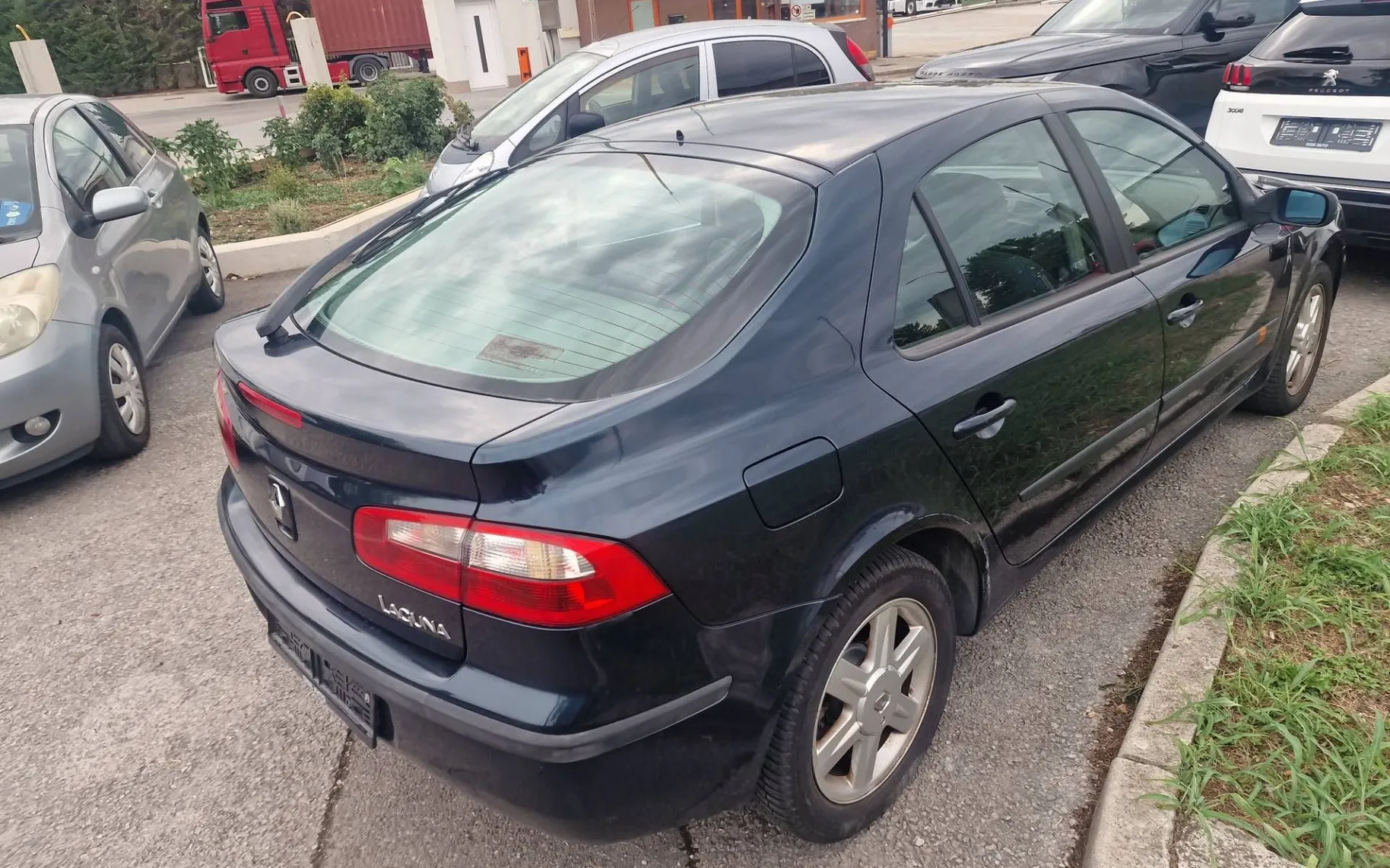 Zunanja slika - Renault Laguna - 1.9 dCi - 1