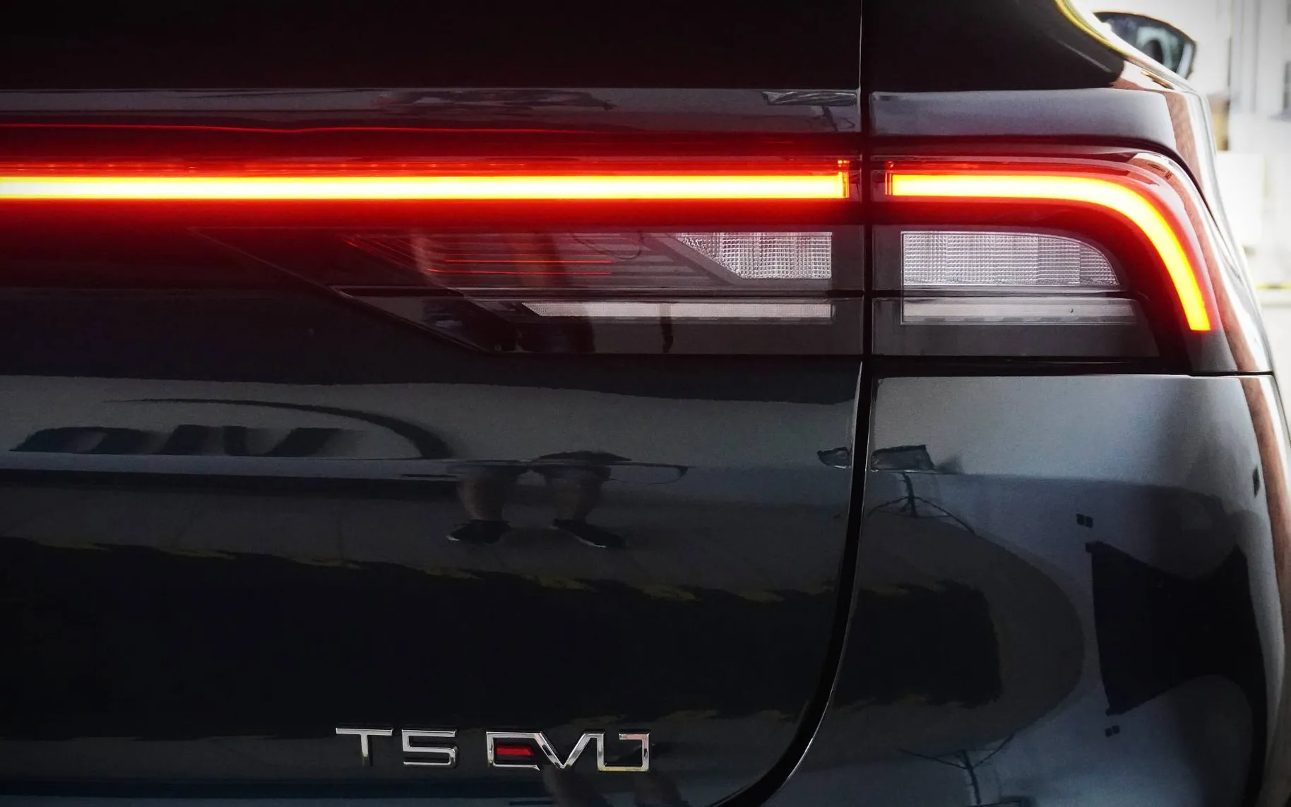 Zunanja slika - Forthing Forthing T5 EVO - T5 Evo ADAS +LUXURY+PANORAMA+LED+MASAŽNI SEDEŽI - 8