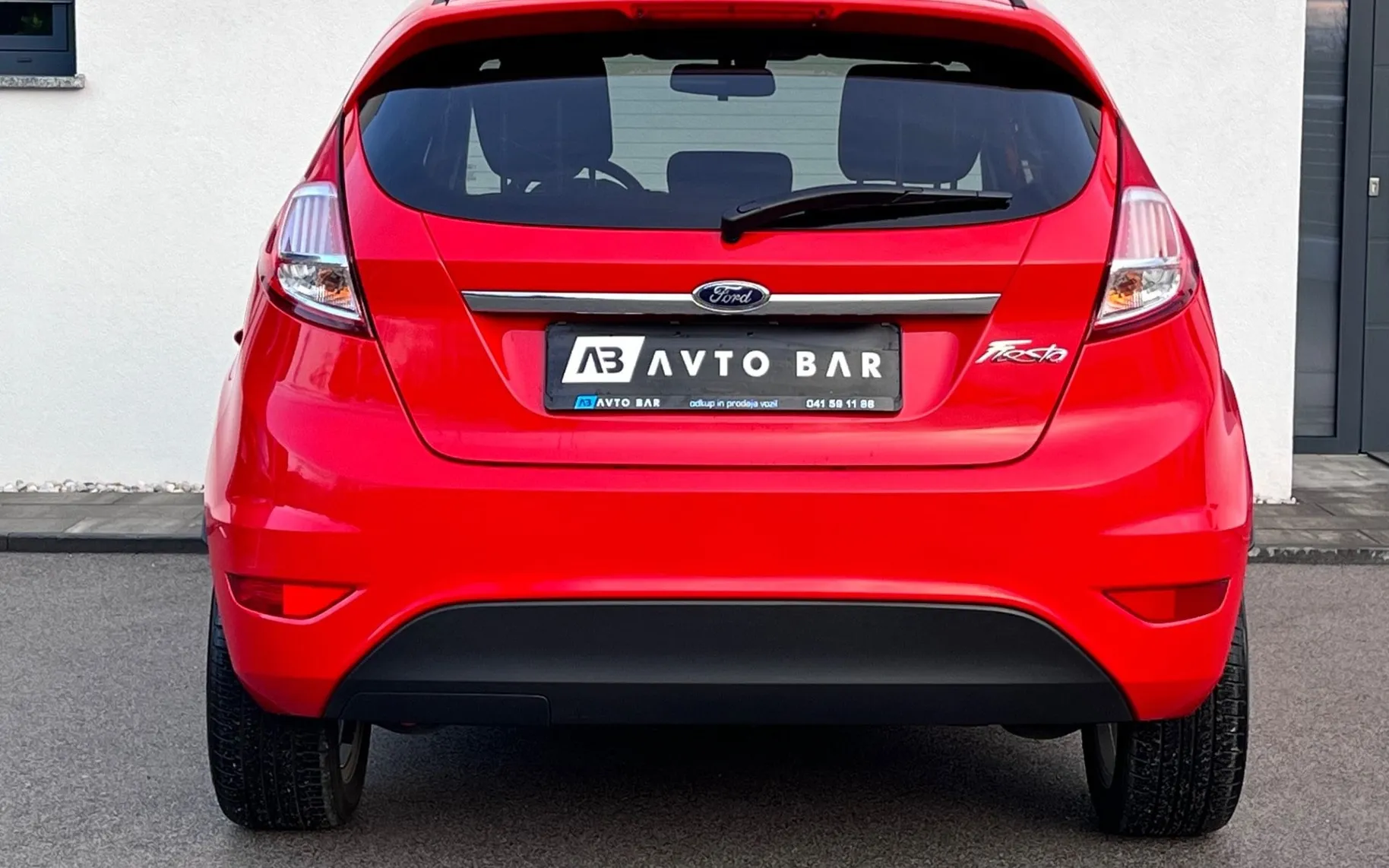 Notranja slika - Ford Fiesta - 1.25l+LED+ALU+TITANIUM+TEMP - 7