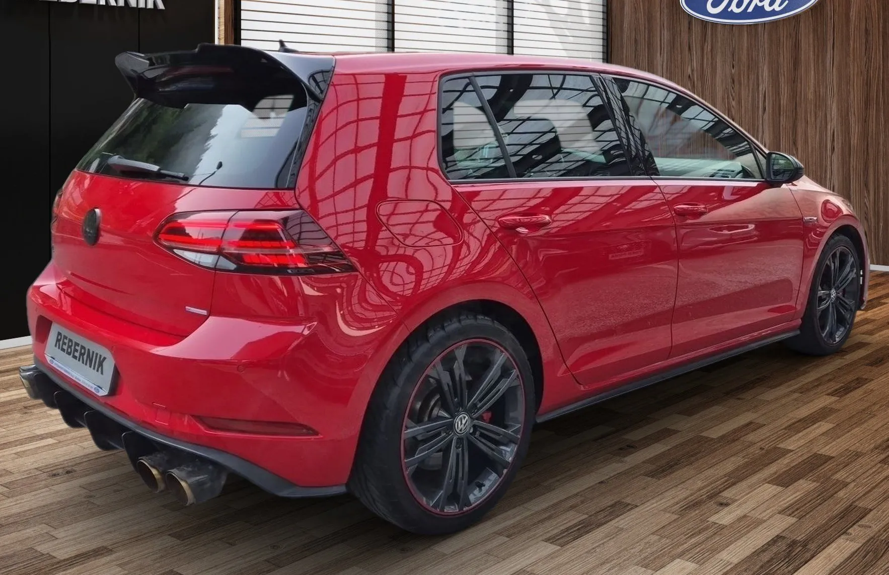 Zunanja slika - Volkswagen Golf - 2.0 TSI GTI Performance DSG-OGROMNO PREDELAV - 4